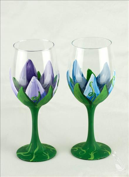 Happy Hour: Blooming Tulips Glassware Set