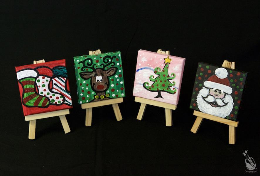 Traditional Christmas Mini Easel Set